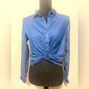 Haute Monde Twist front Long Sleeve Top (Size: Small)